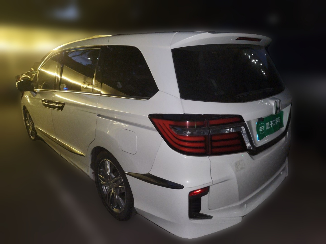 Elysion 2019 2.0L Hybrid Luxury photo 4