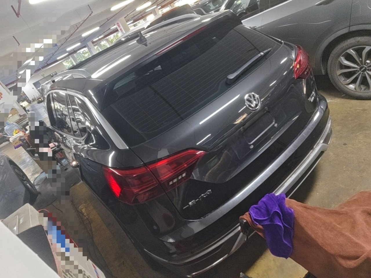 Tayron 2020 330TSI RWD Luxury Connected photo 4