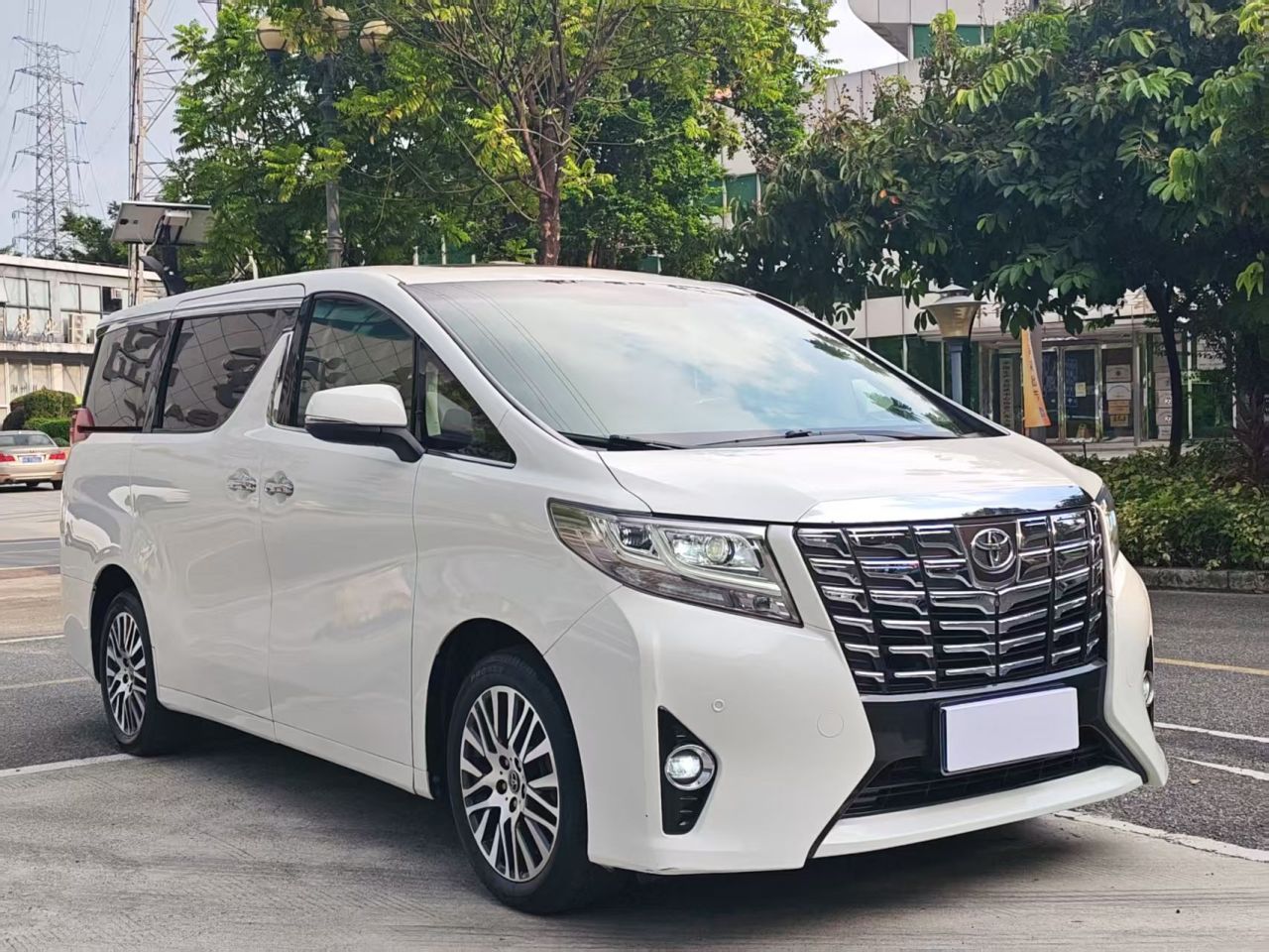 Alphard 2015 3.5L Premium photo 3