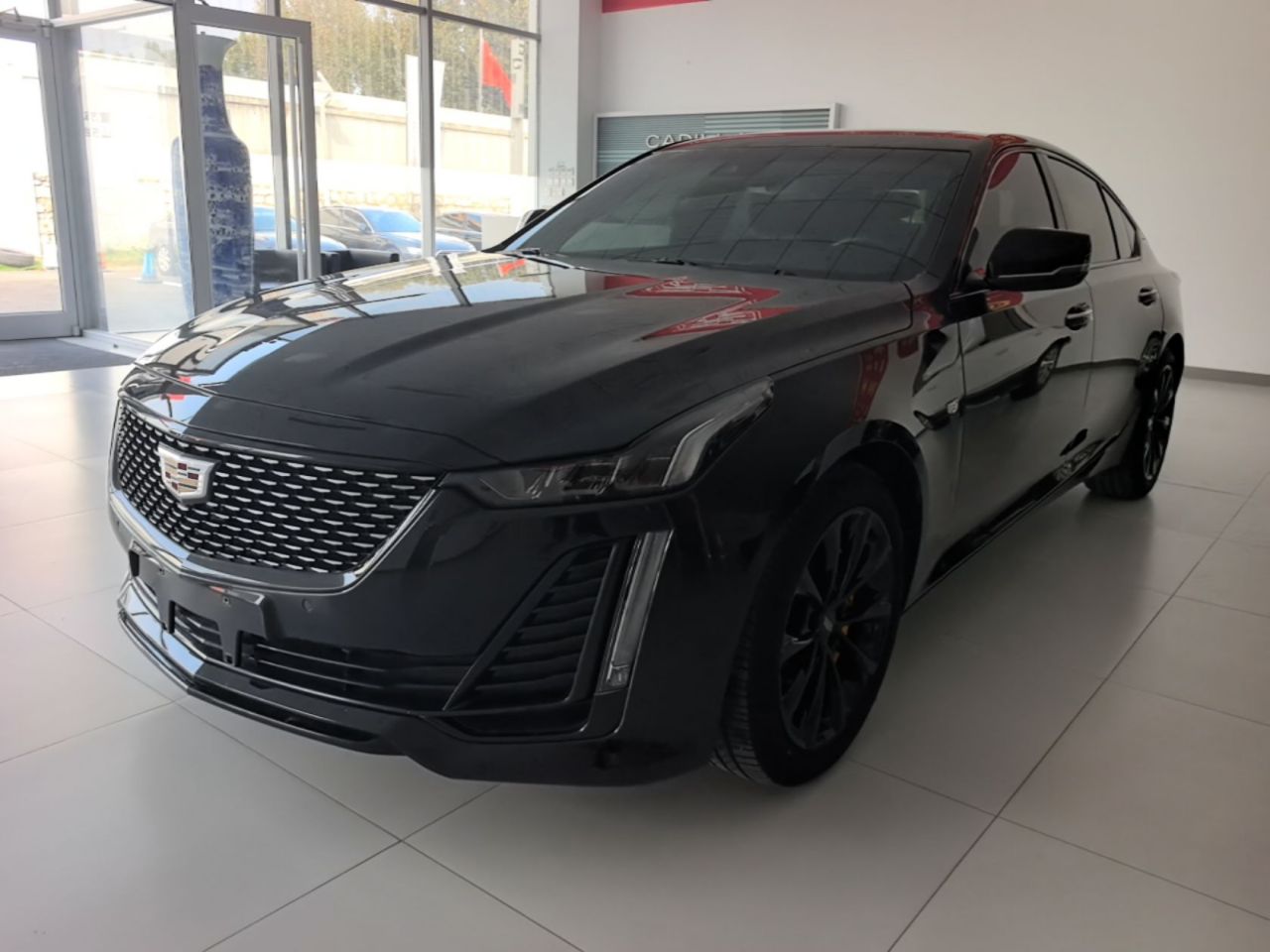 CT5 2021 28T Luxury