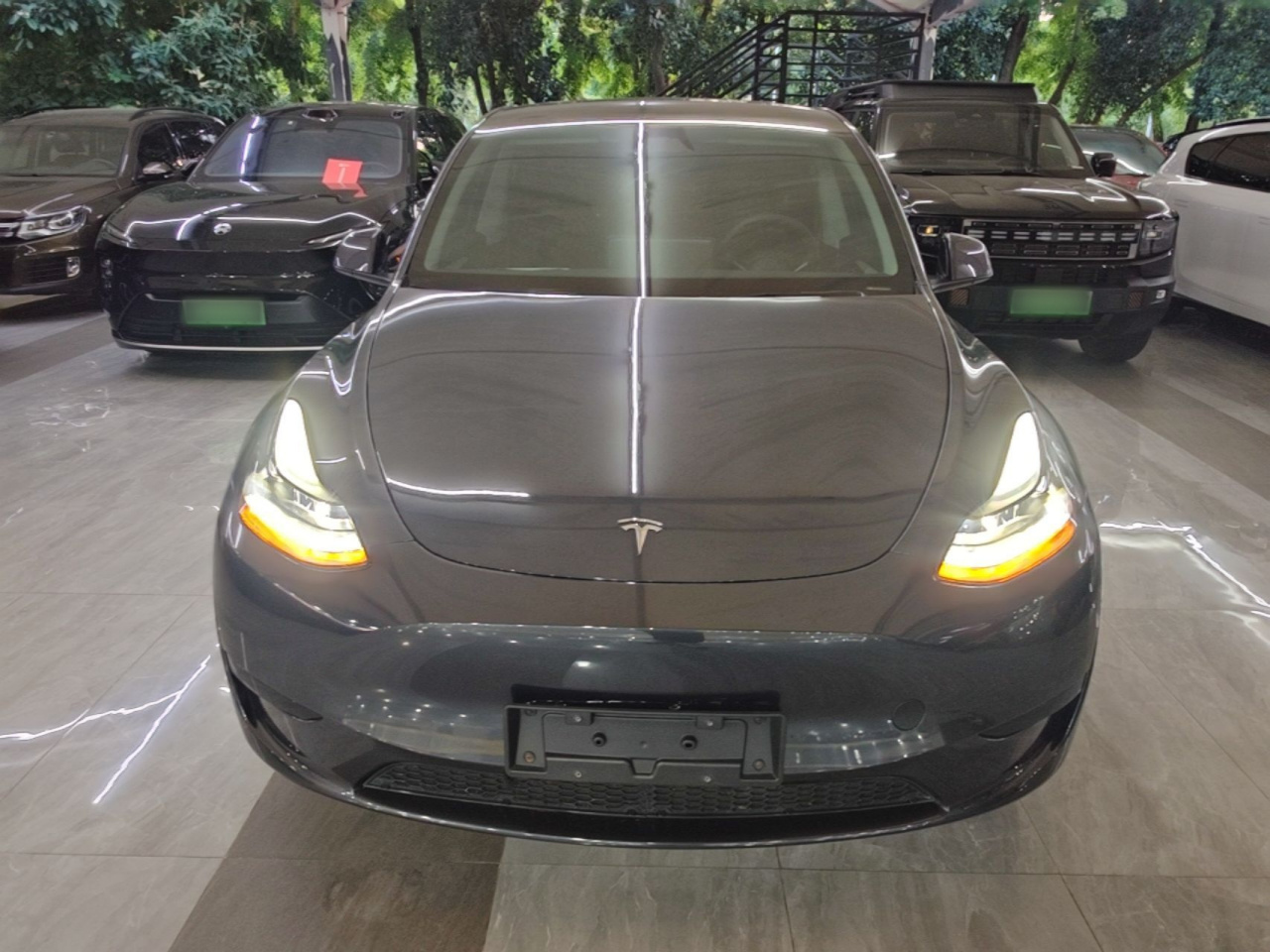 Model Y 2024 RWD photo 2