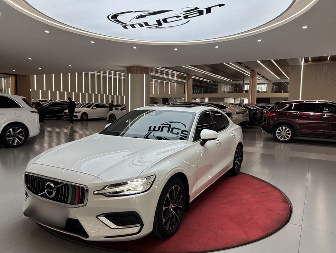S60 2022 B4 Luxury