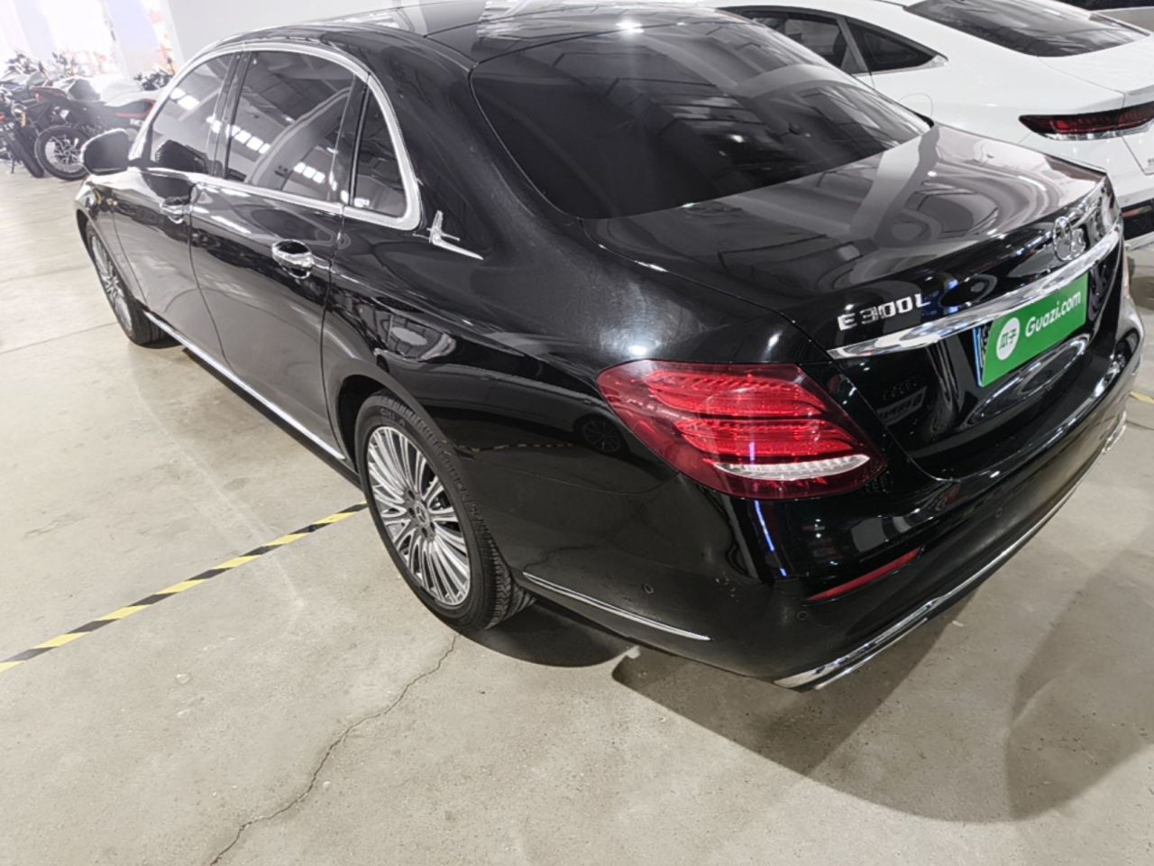 E-Class 2020 E 300 L Luxury photo 4