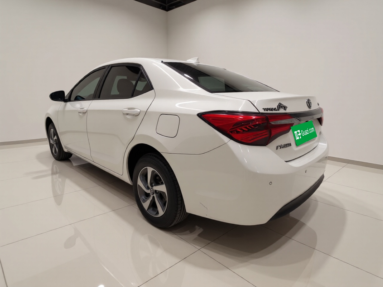 Levin 2017 Facelift 185T CVT Leading China V photo 4