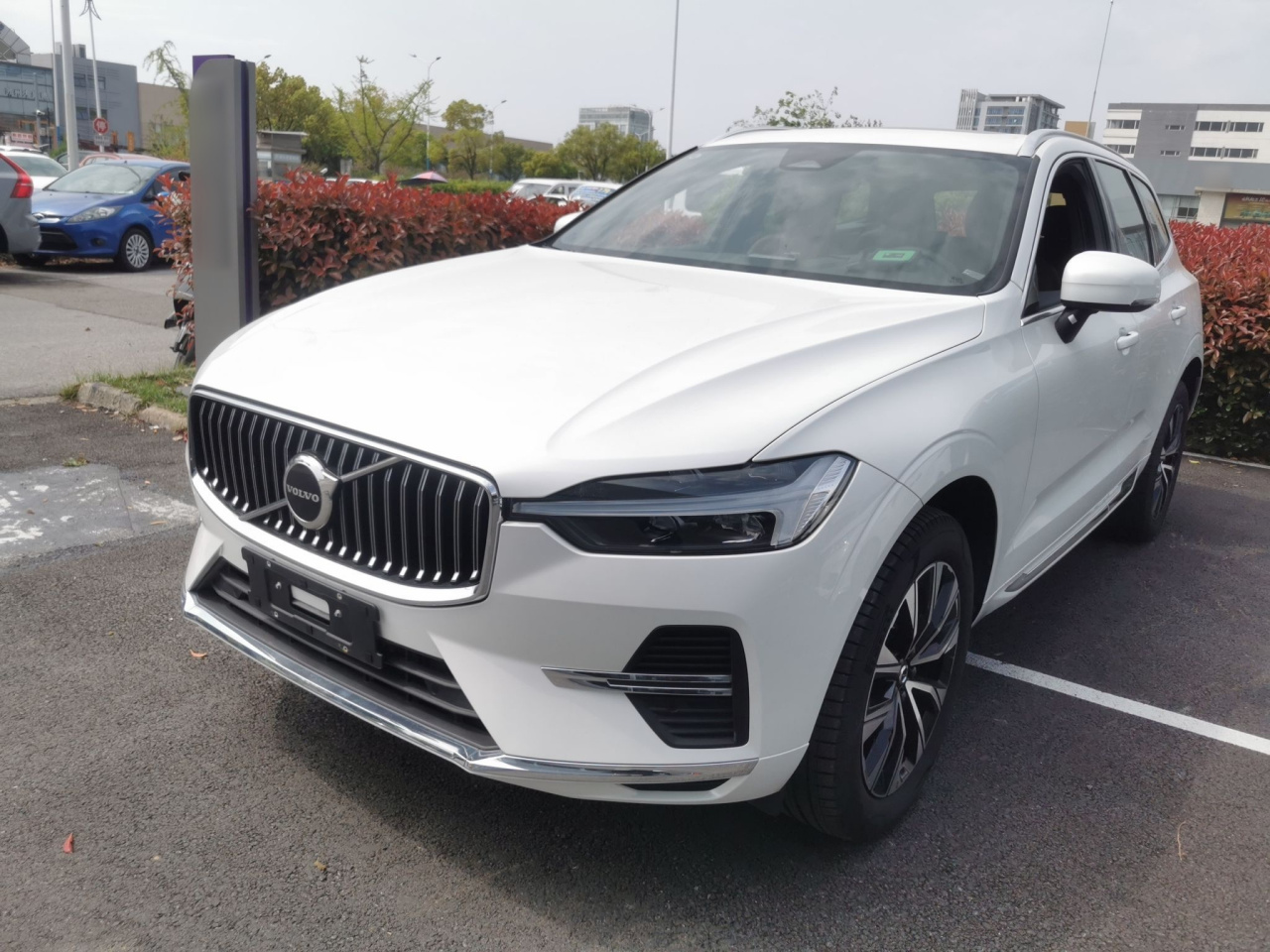 XC60 2025 B5 AWD Luxury