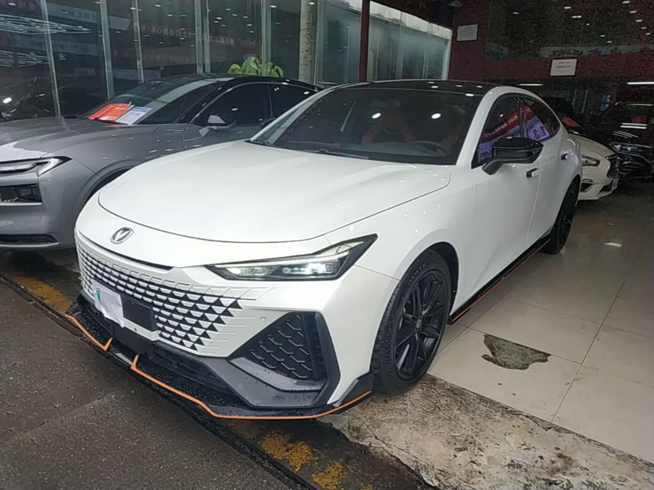 UNI-V 2023 2.0T