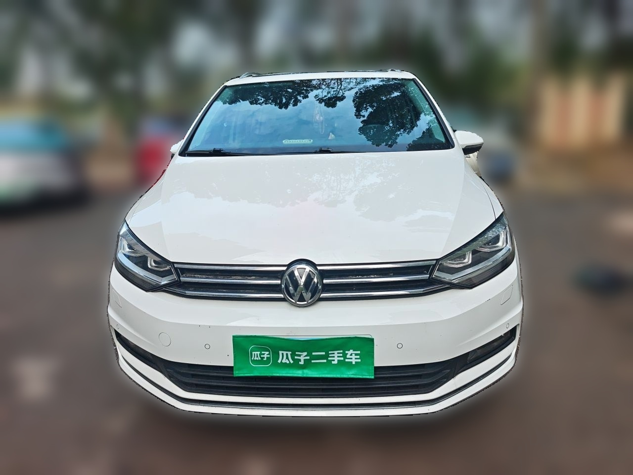 2018 L 280TSI DSG 6-Seater photo 2