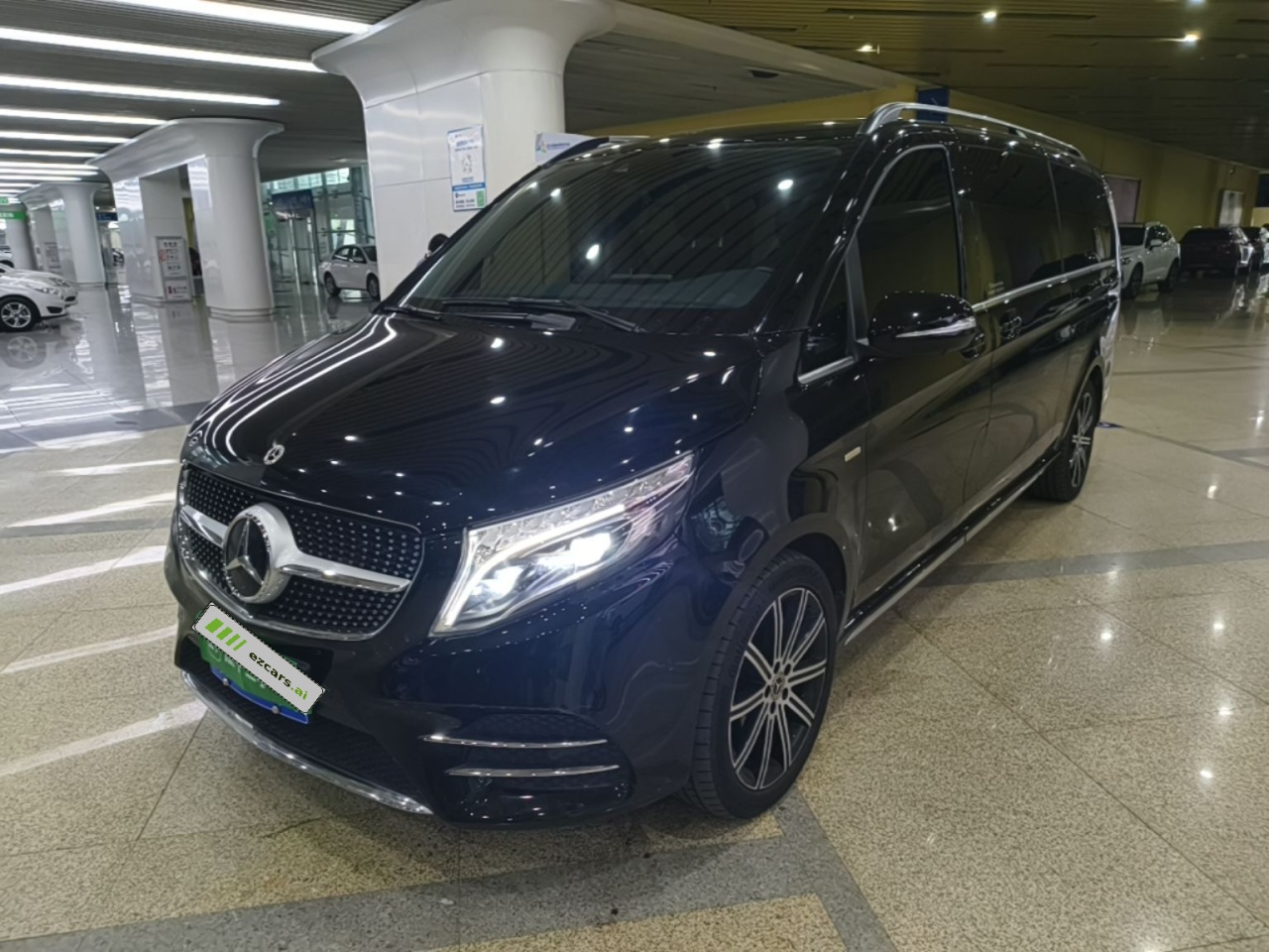 V-Class 2021 V 260 L Long Wheelbase Luxury