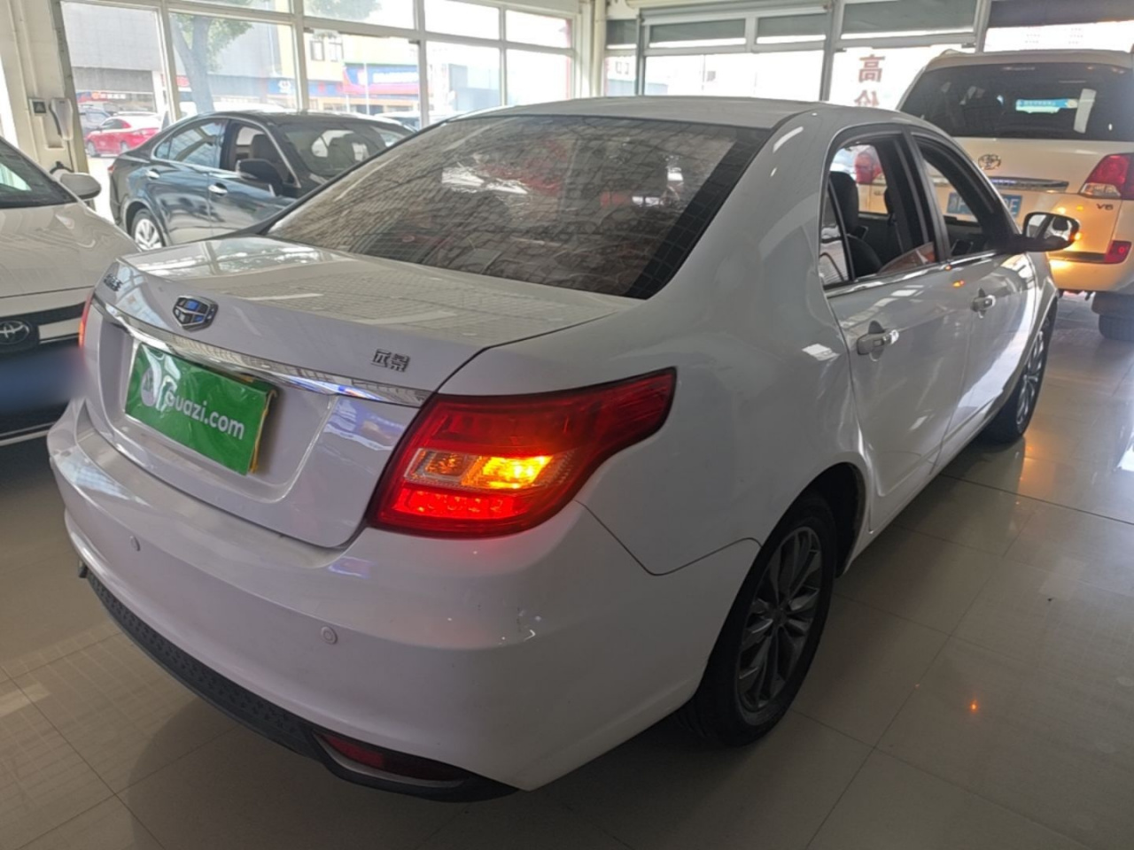Vision 2017 1.5L MT photo 4