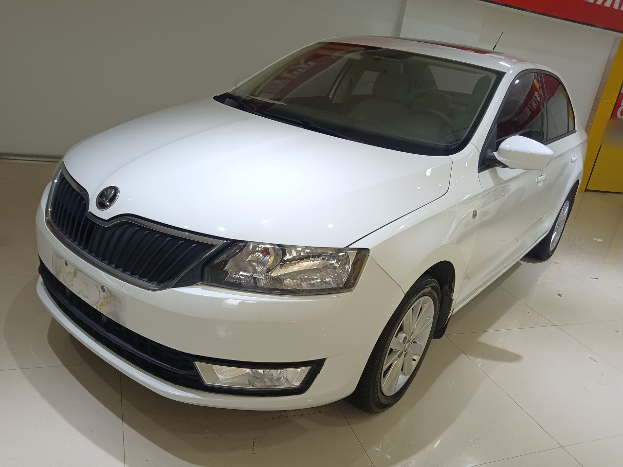 Rapid 2016 1.6L AT