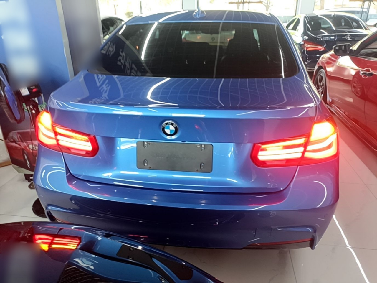 3 Series 2018 320Li Leading M Sport Package photo 5