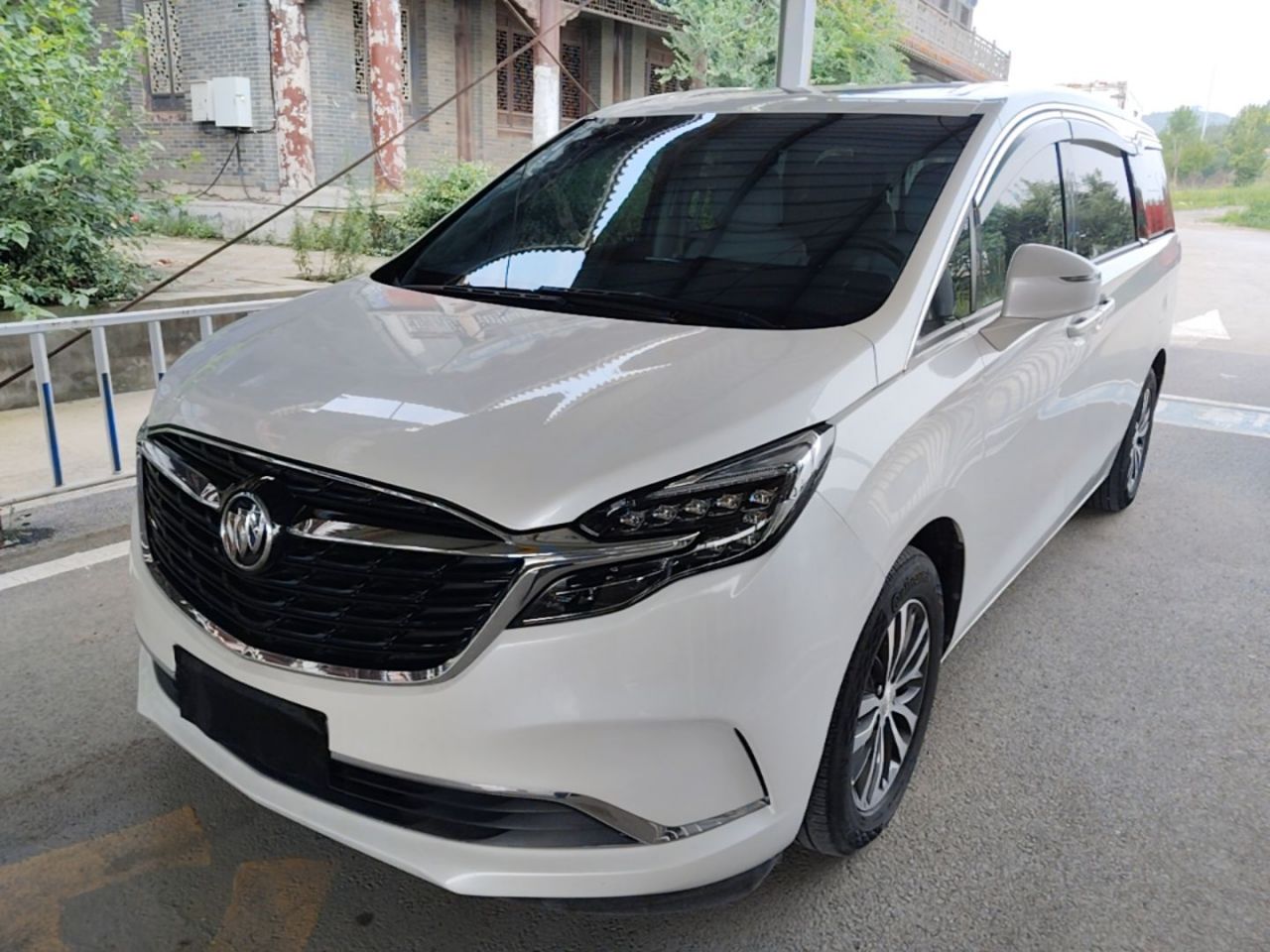 GL8 2021 ES 653T Comfort