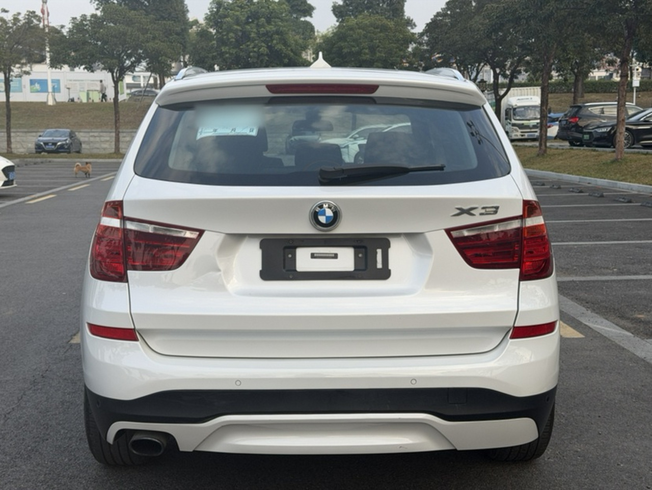 X3 Imported 2016 sDrive20i photo 3