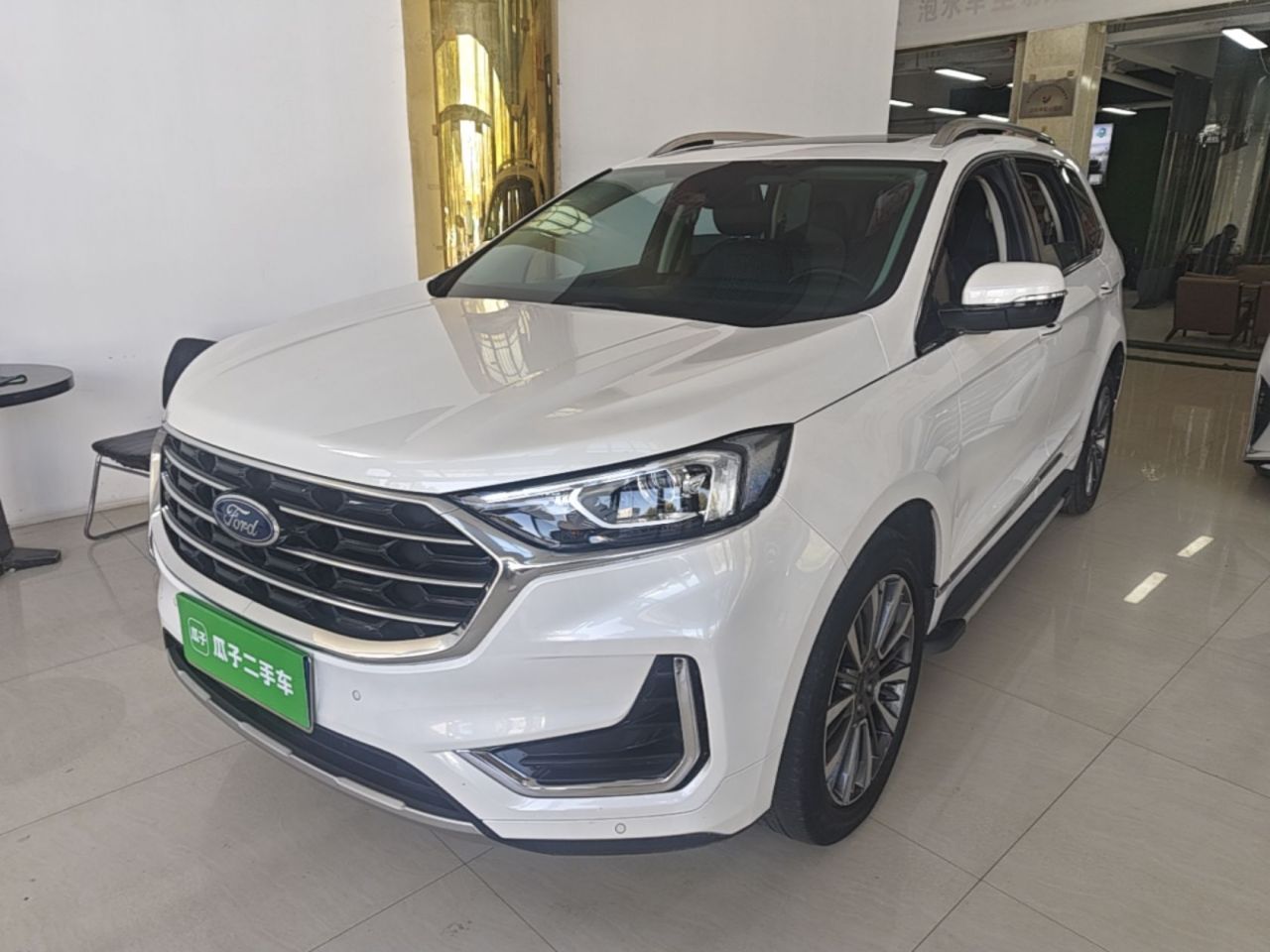 Edge 2021 Facelift PLUS EcoBoost 245 RWD 7-Seater