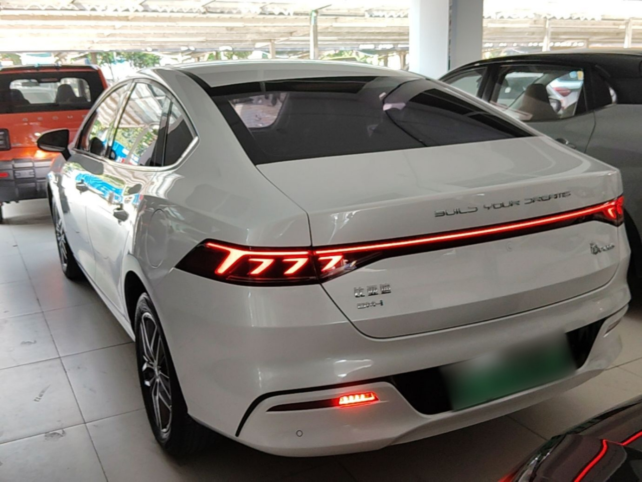 Qin PLUS 2021 DM-i 120KM Premium photo 4