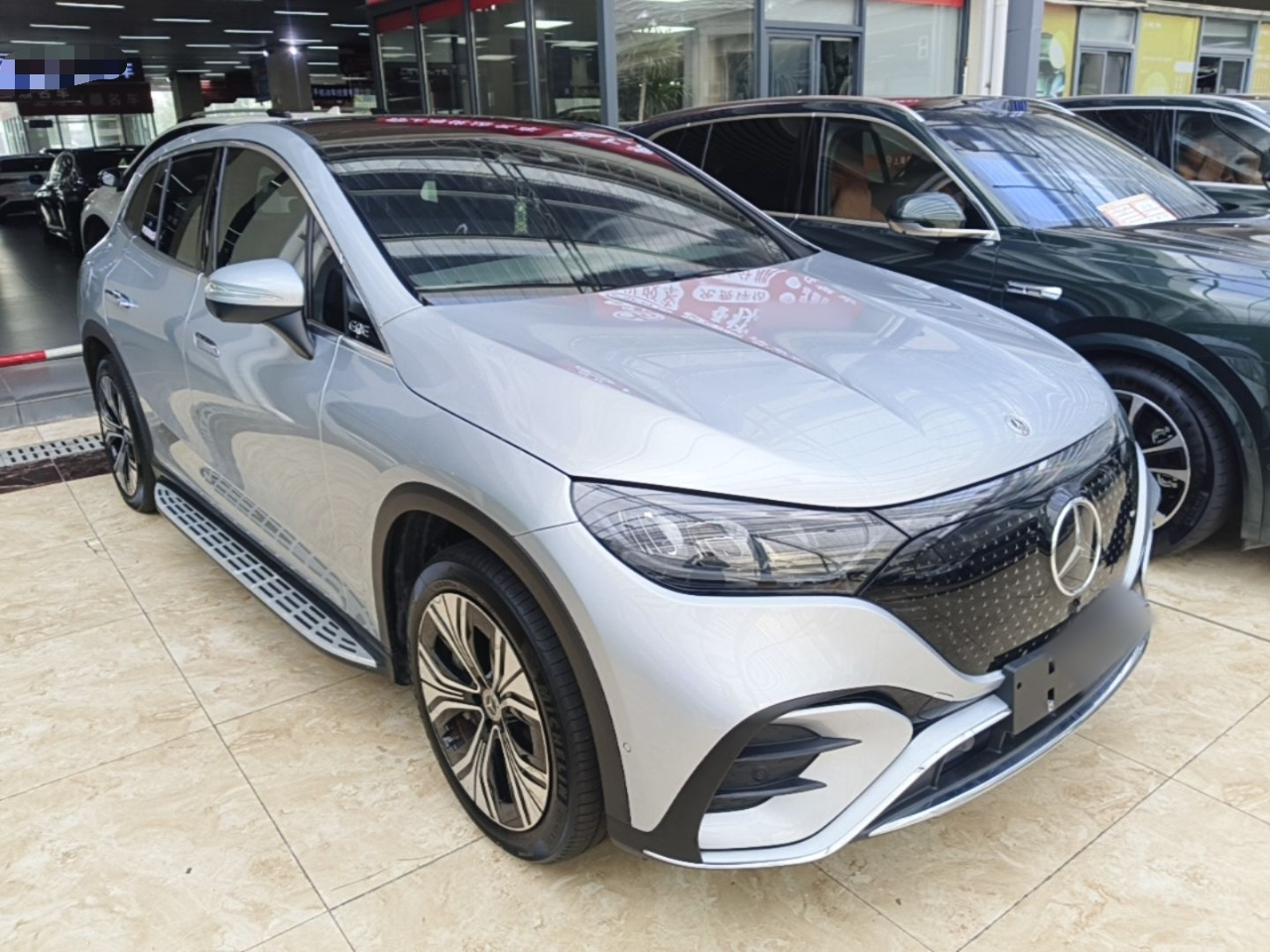 EQE SUV 2023 350 4MATIC Luxury photo 3