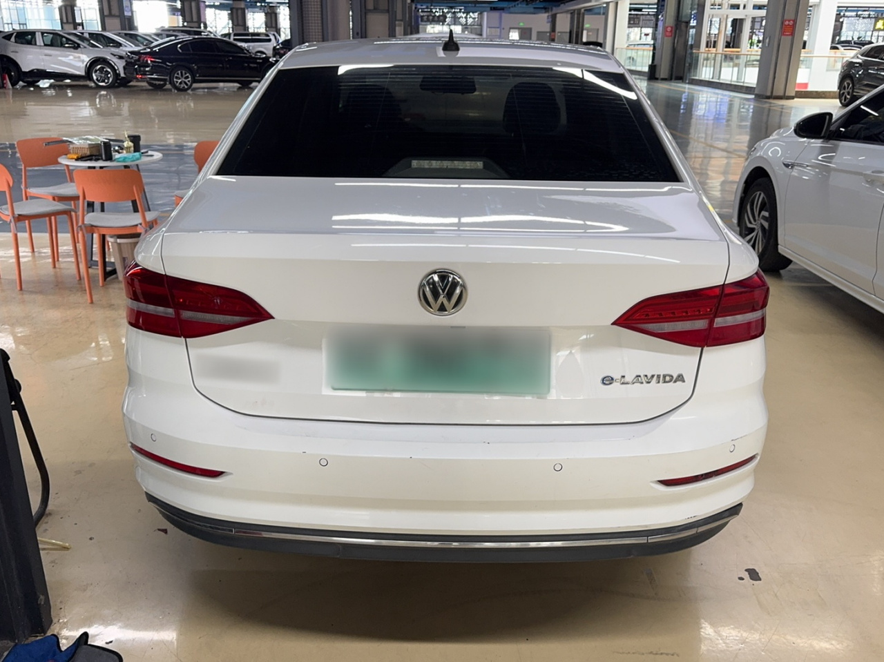 Lavida EV 2019 Preferred photo 4