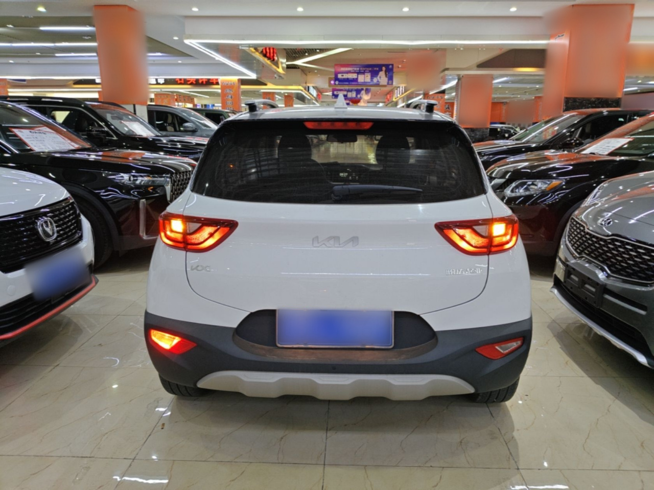 Stonic 2021 1.4L CVT photo 3