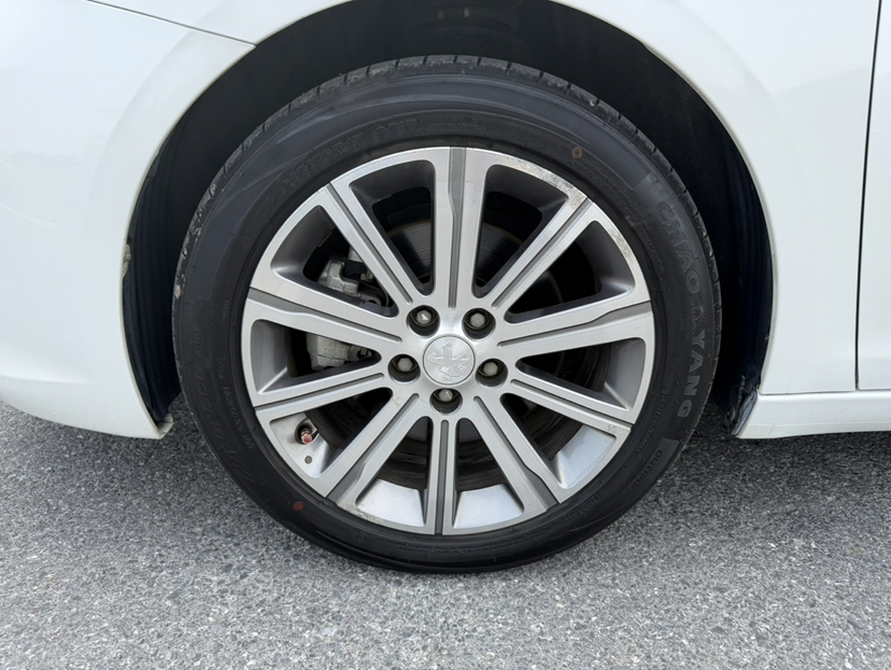 408 2018 Facelift 350THP AT Luxury photo 3