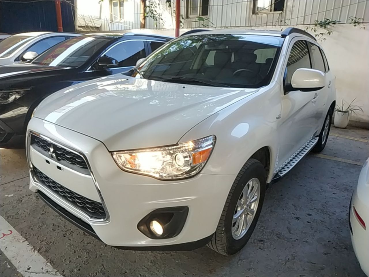 ASX 2013 2.0L CVT RWD Elite