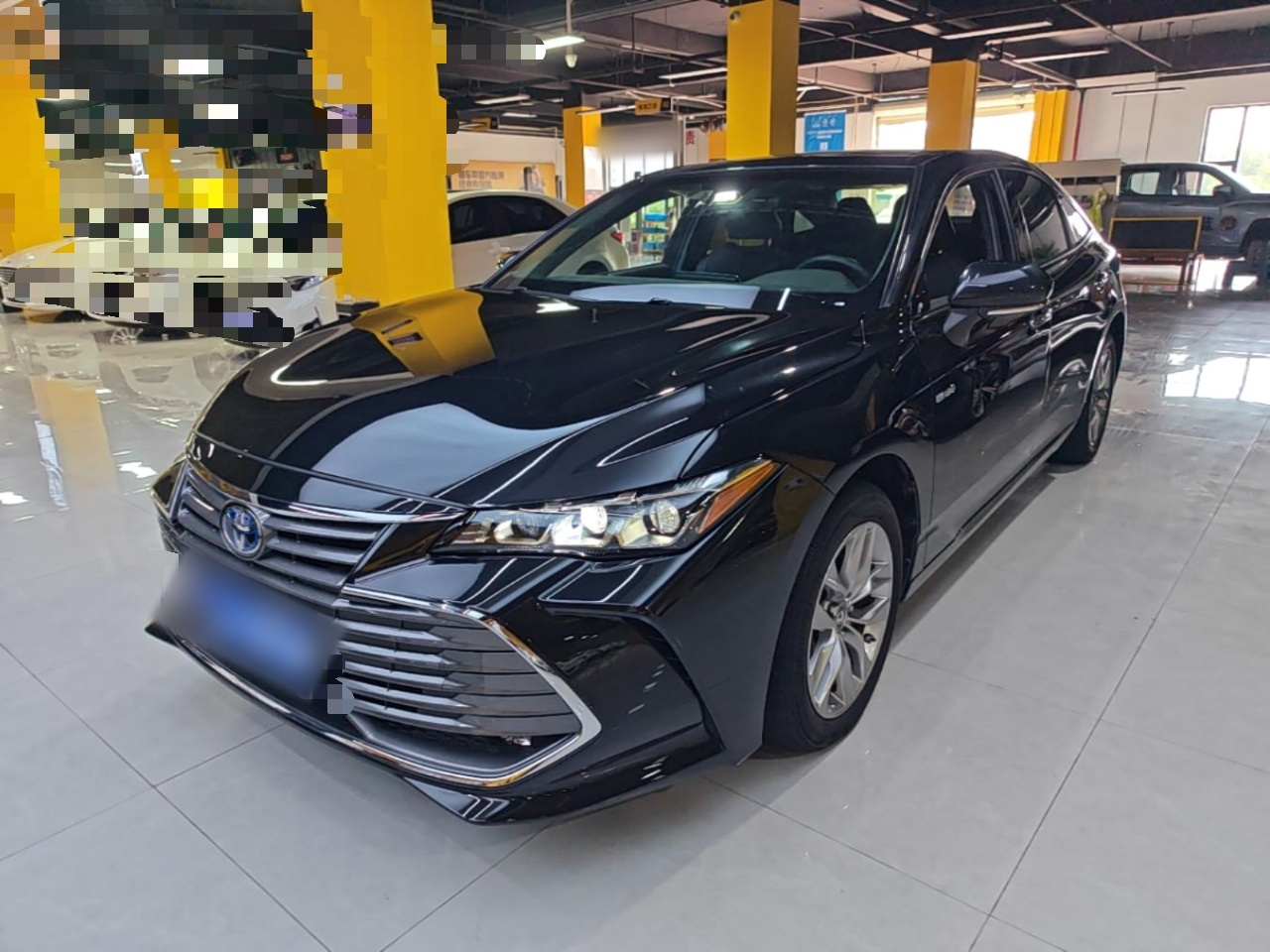 Avalon 2019 Hybrid 2.5L Luxury China VI