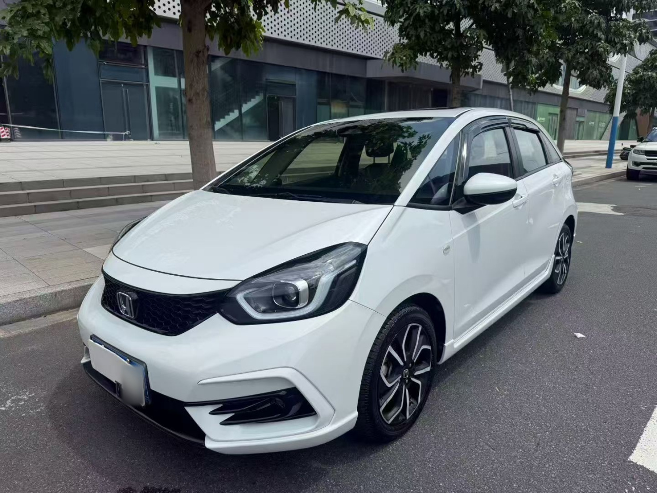LIFE 2021 1.5L CVT SPO-SS