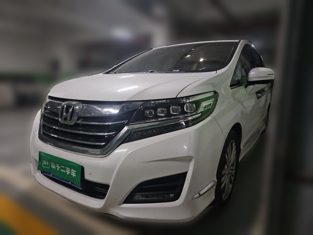 Elysion 2016 2.4L Luxury