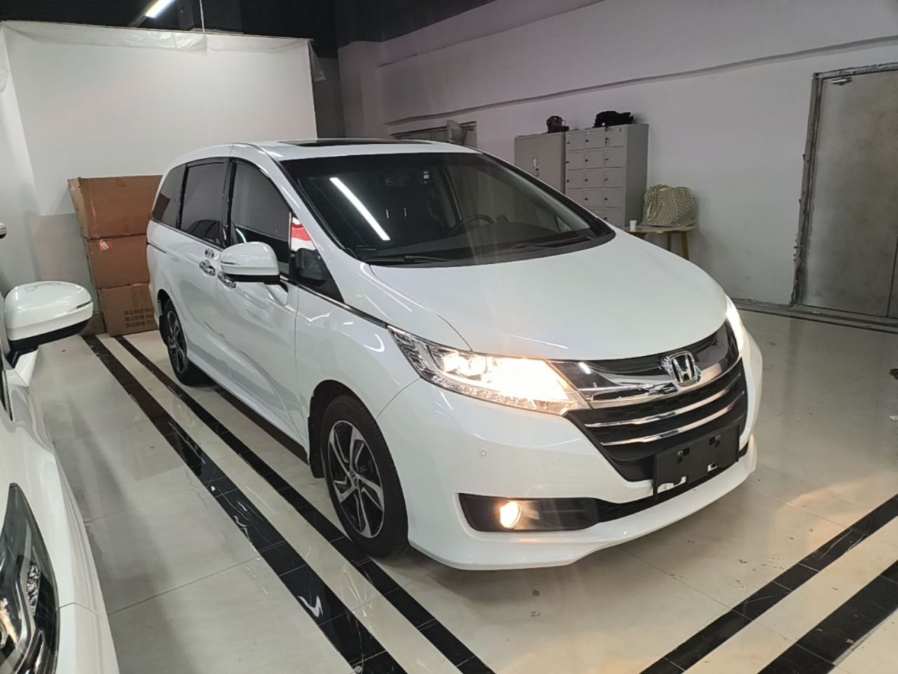 Odyssey 2015 Facelift 2.4L Smart photo 5