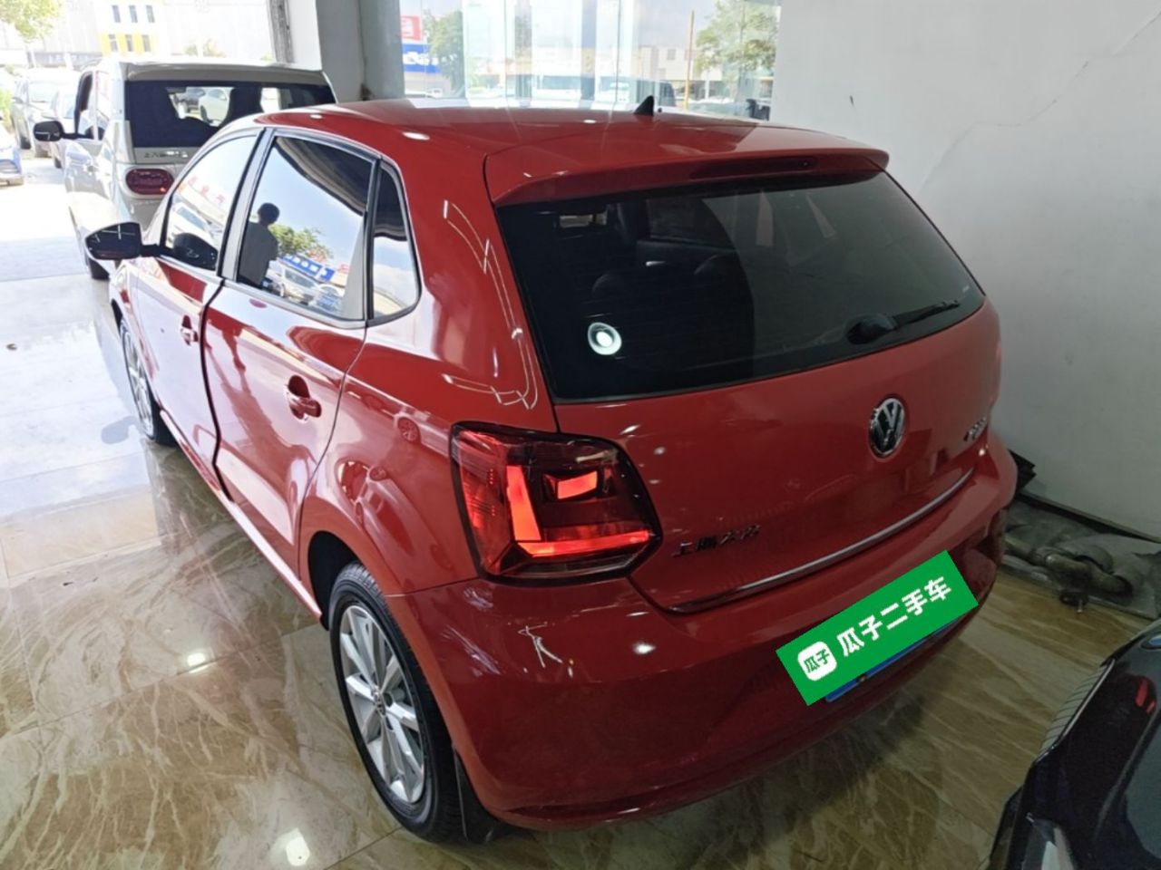 Polo 2014 1.6L AT Luxury photo 4