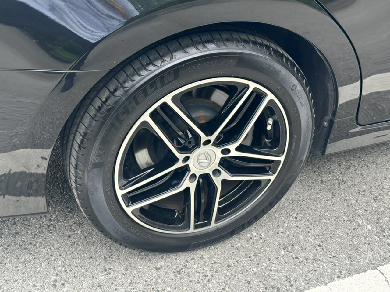 GS 2016 200t Leading photo 3