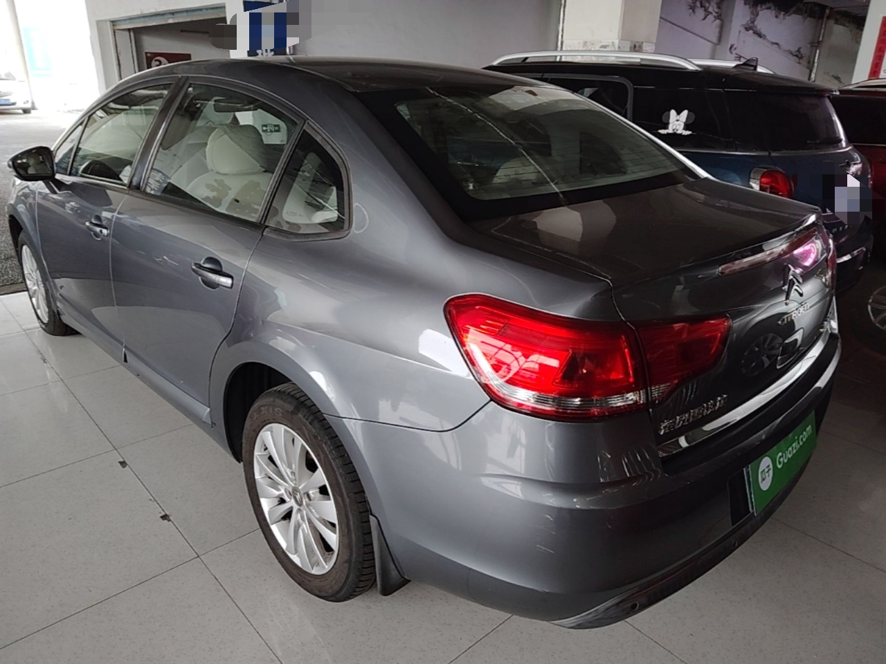 2013 Sedan 1.6L AT photo 4