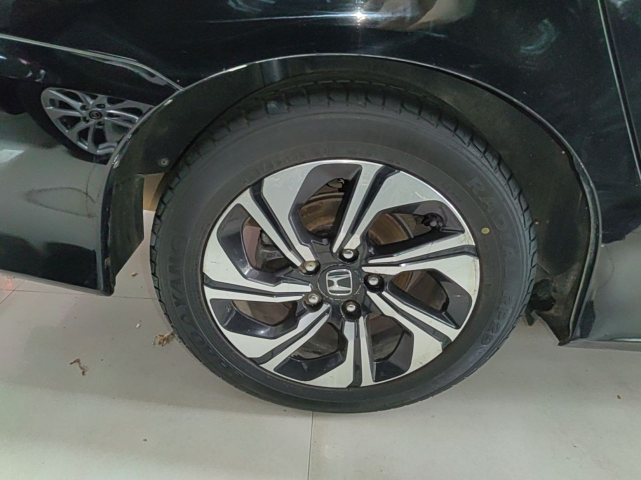 Crider 2016 1.8L CVT Luxury photo 4