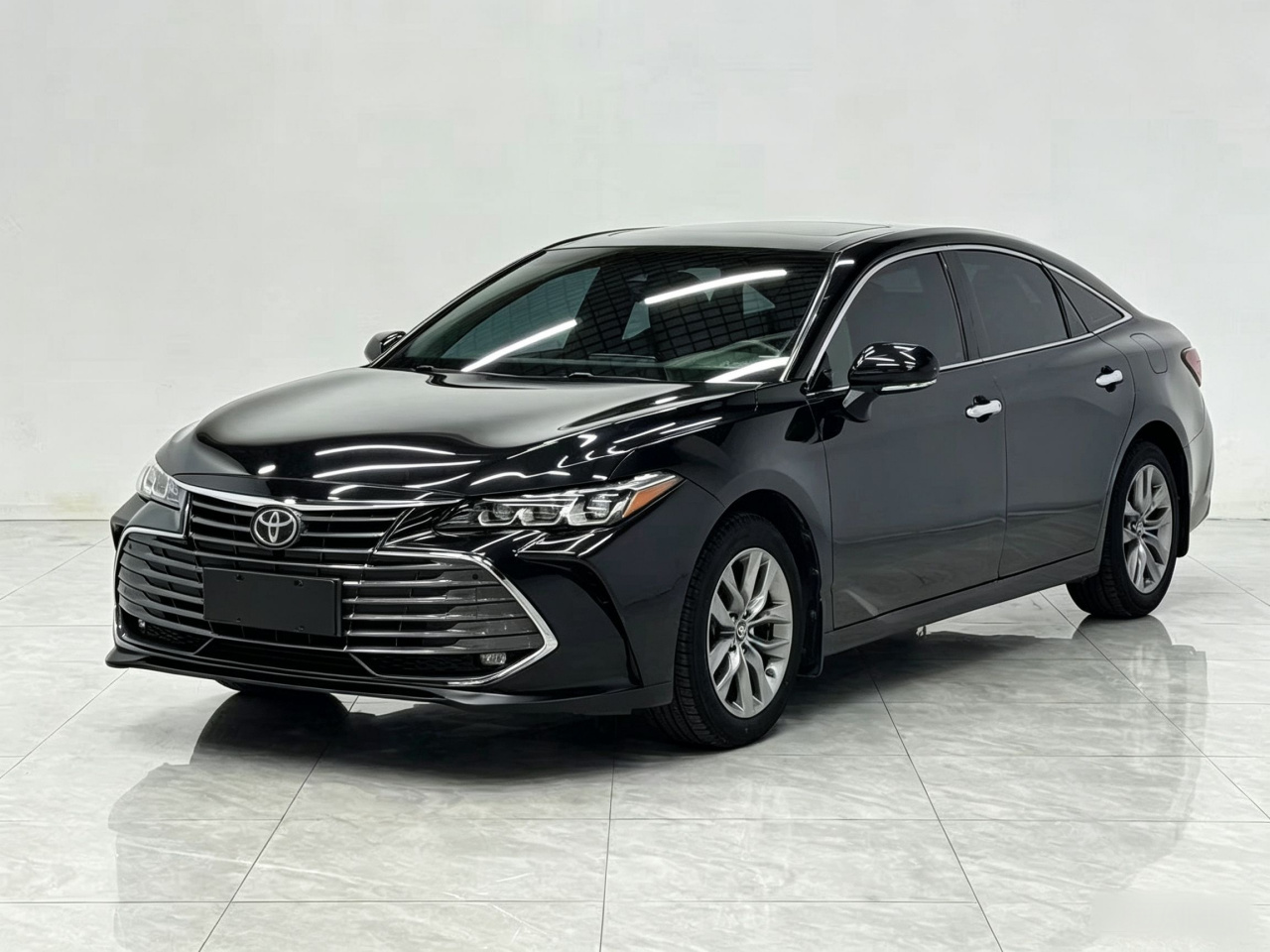 Avalon 2019 2.0L Luxury China VI