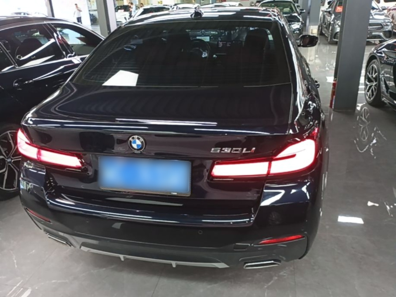 5 Series 2023 530Li Exclusive M Sport Package photo 5