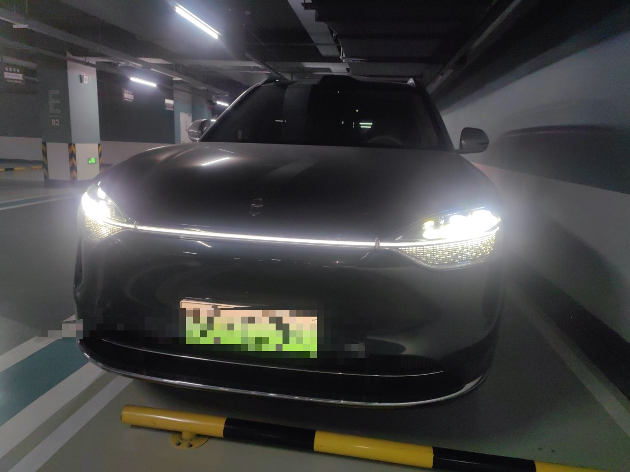 HIMA AITO M9 2024 EREV Ultra 42kWh 6-Seater photo 2