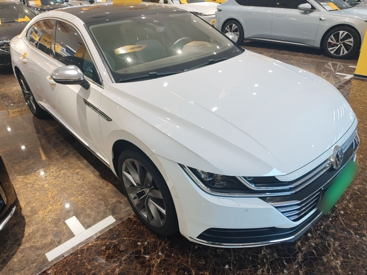 FAW-Volkswagen CC 2019 380TSI China V photo 3