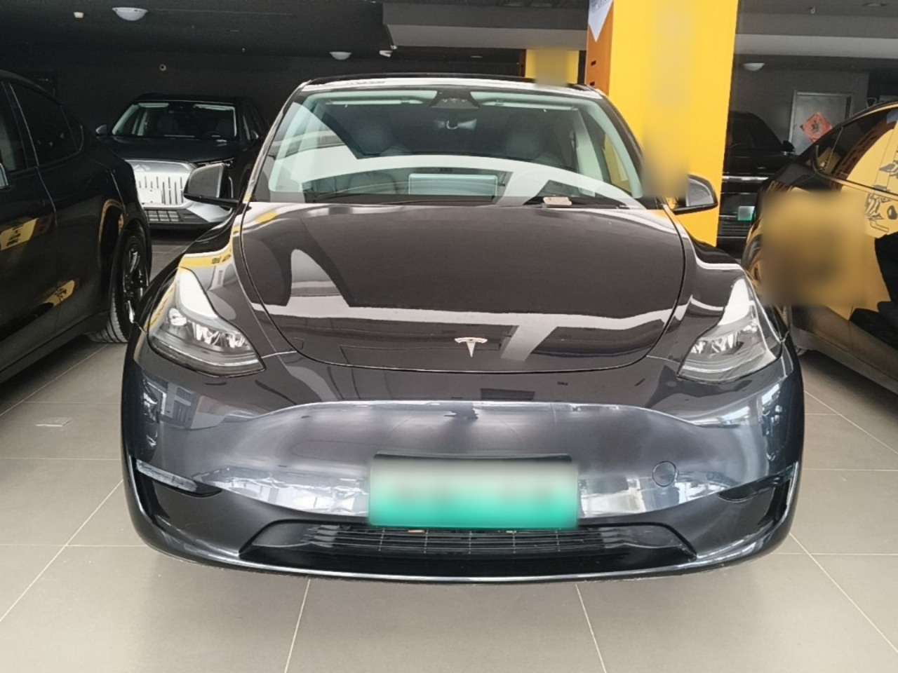 Model Y 2024 RWD photo 2