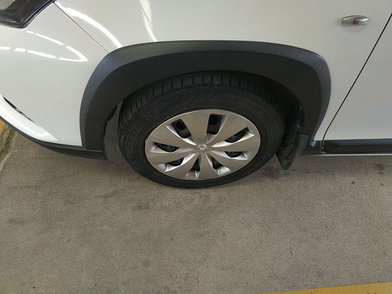 YARiS L 2021 X 1.5L CVT Leading photo 2