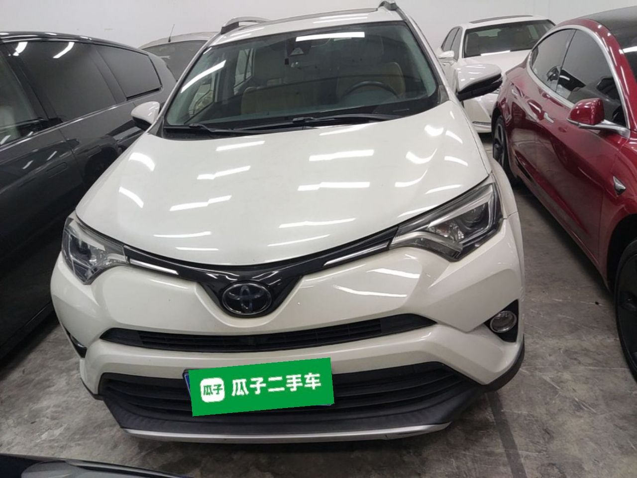 RAV4 2018 2.5L AT AWD Elite i photo 2