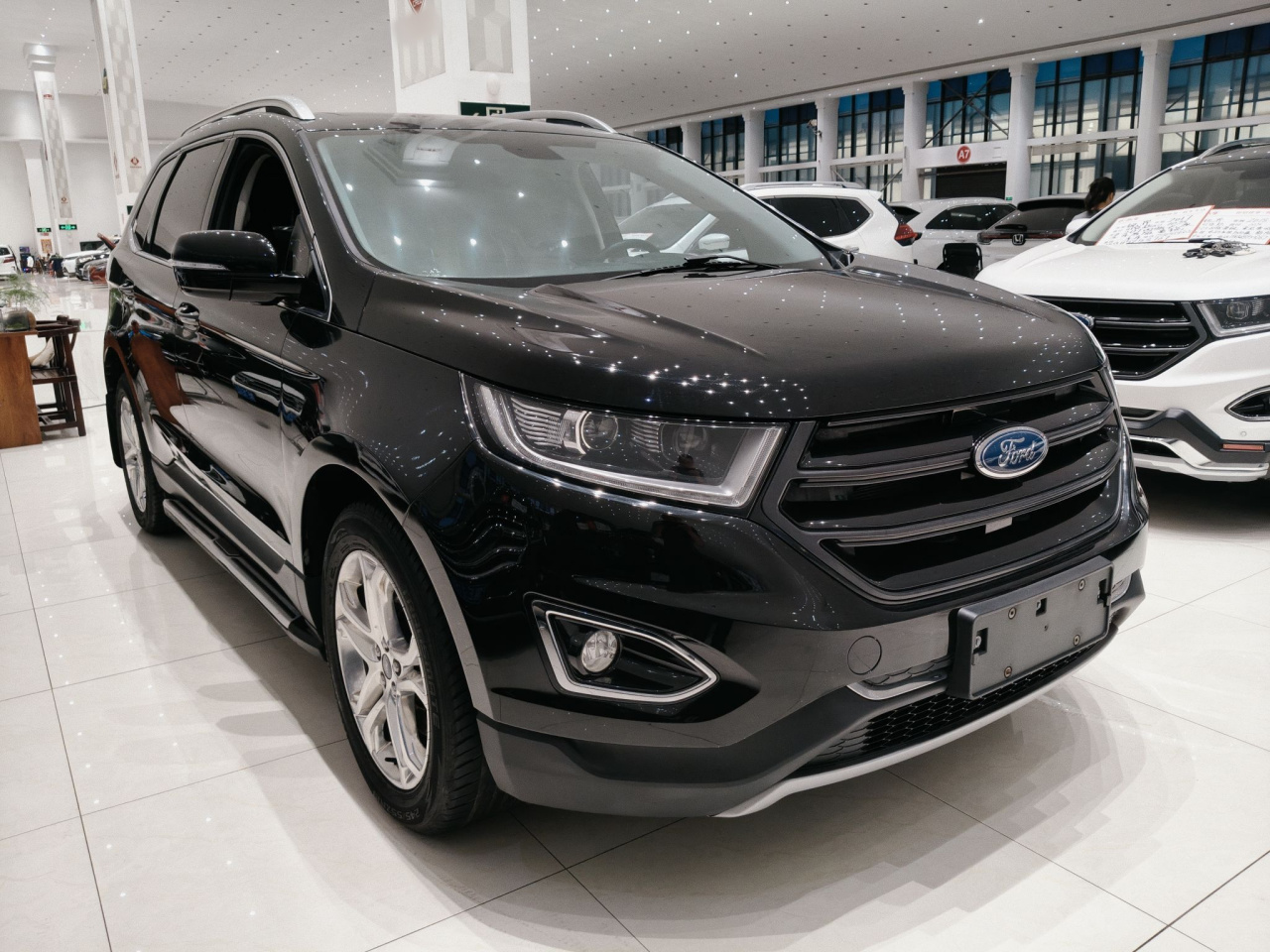 Edge 2016 EcoBoost 245 AWD 7-Seater photo 3
