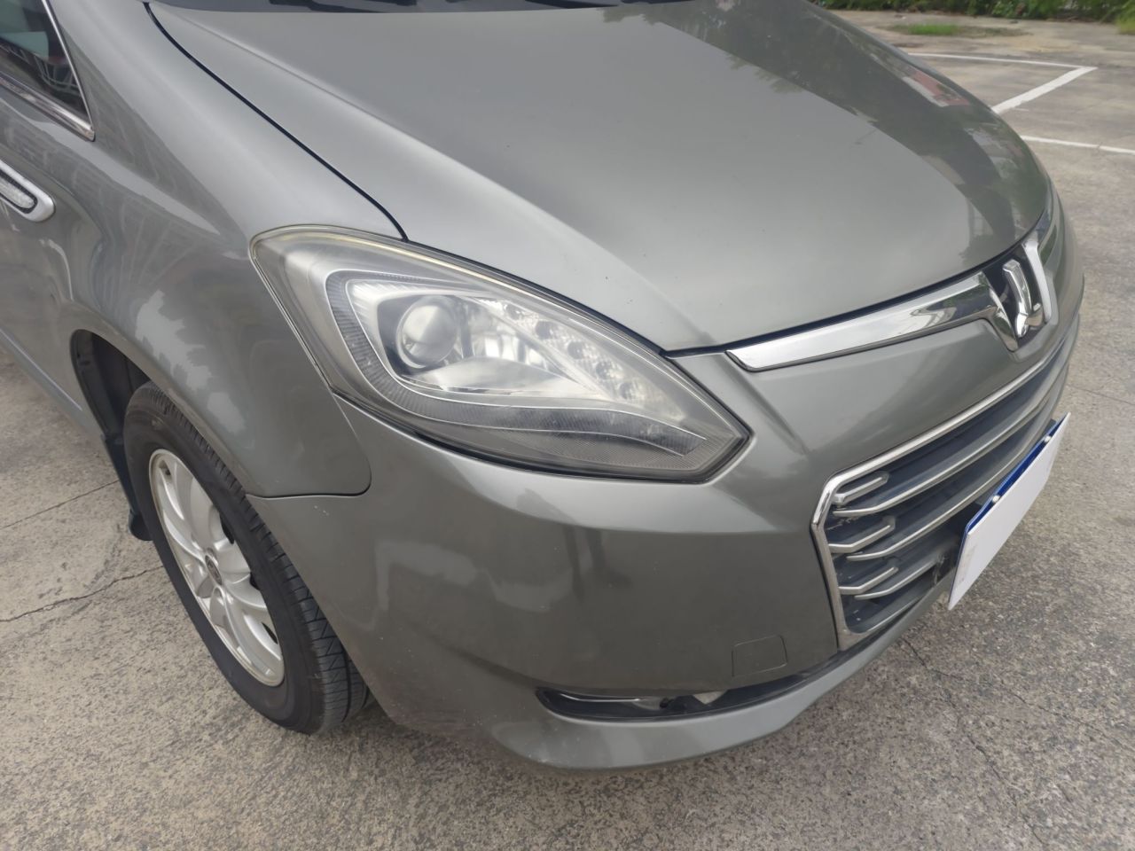 Luxgen 7 MPV 2016 2.0T Luxury photo 4