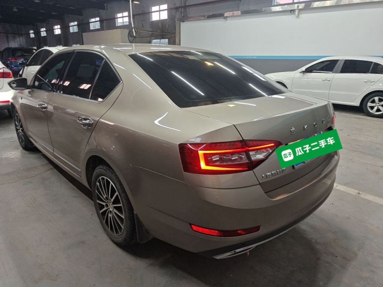 Octavia 2019 1.5L AT Luxury China VI photo 4