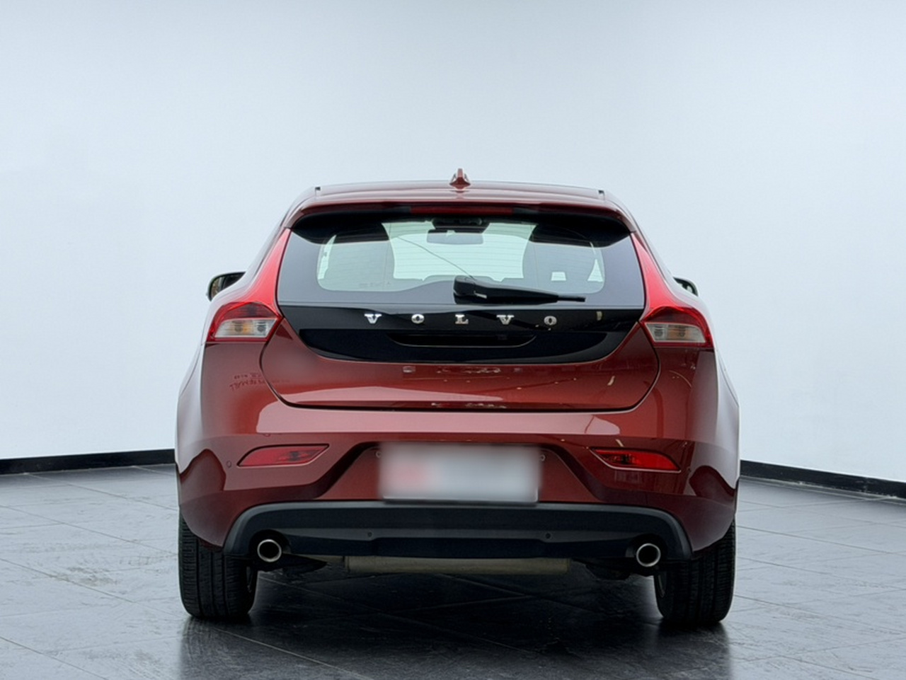 V40 2015 1.6T photo 2