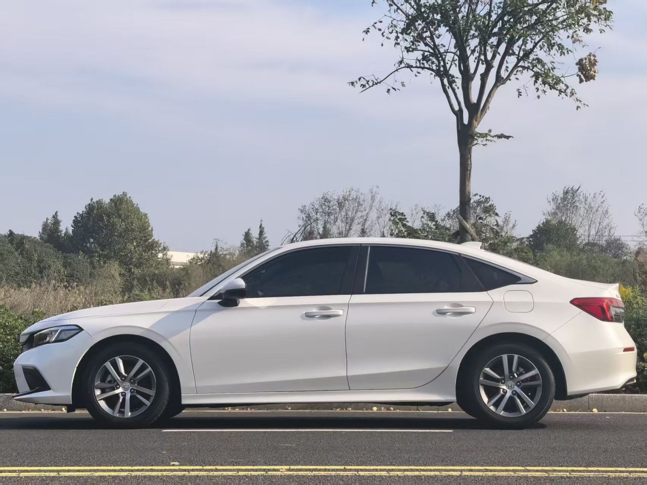 Civic 2022 240TURBO CVT Sport photo 2