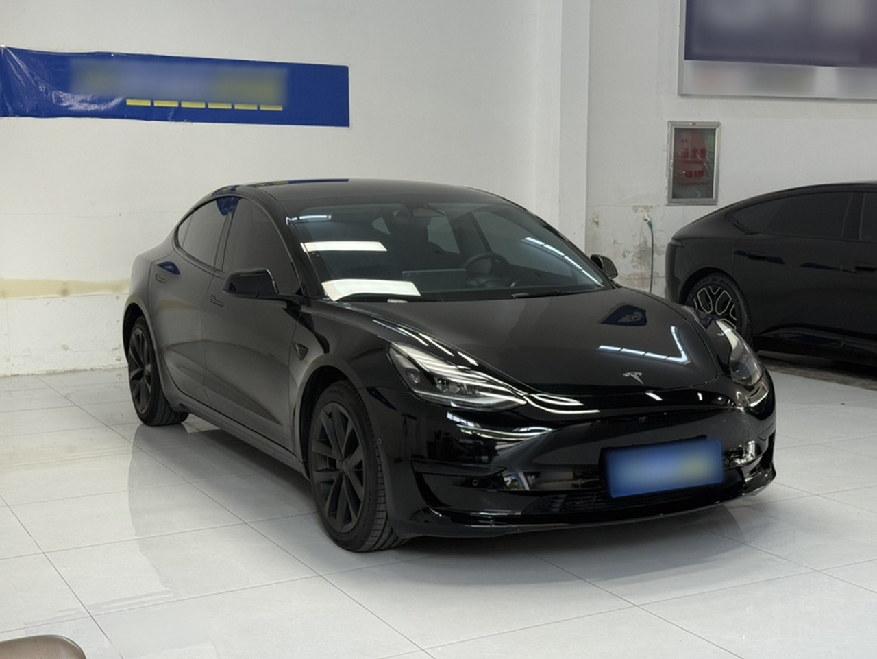 Model 3 2022 RWD photo 2