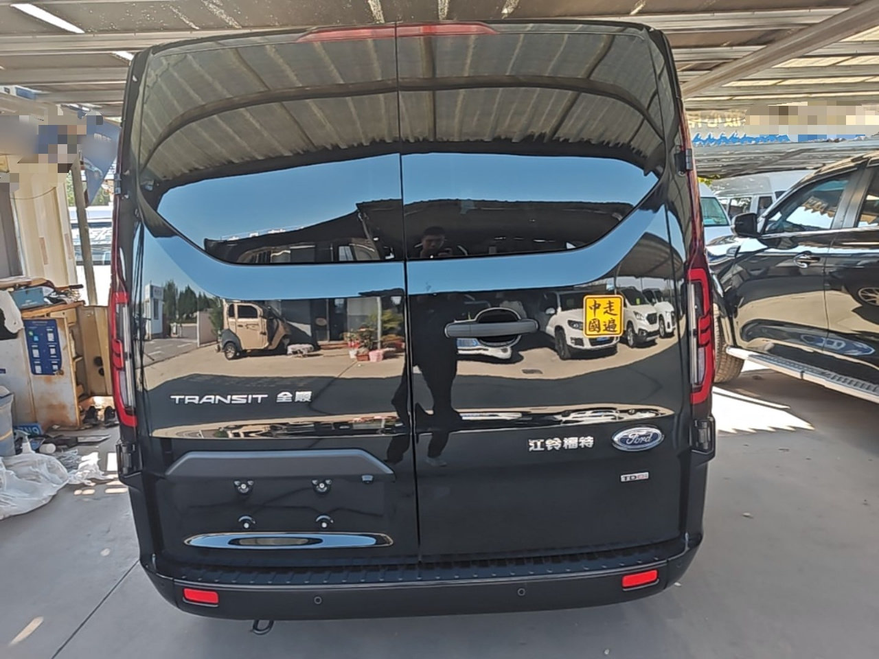 Transit 2026 2.0T Diesel MT Luxury Short Wheelbase 5/6-Seater photo 5