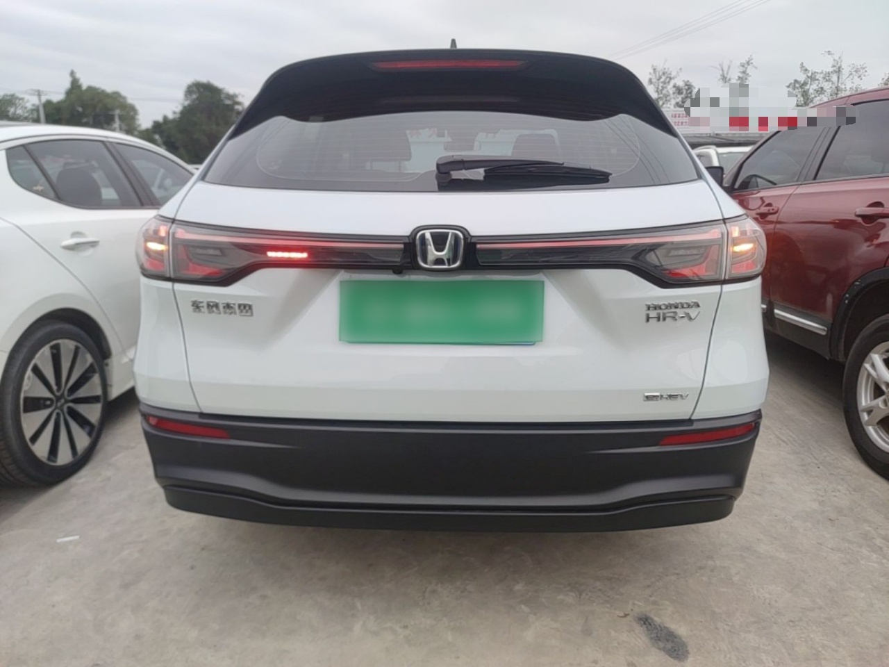 HR-V 2023 2.0L e:HEV photo 3