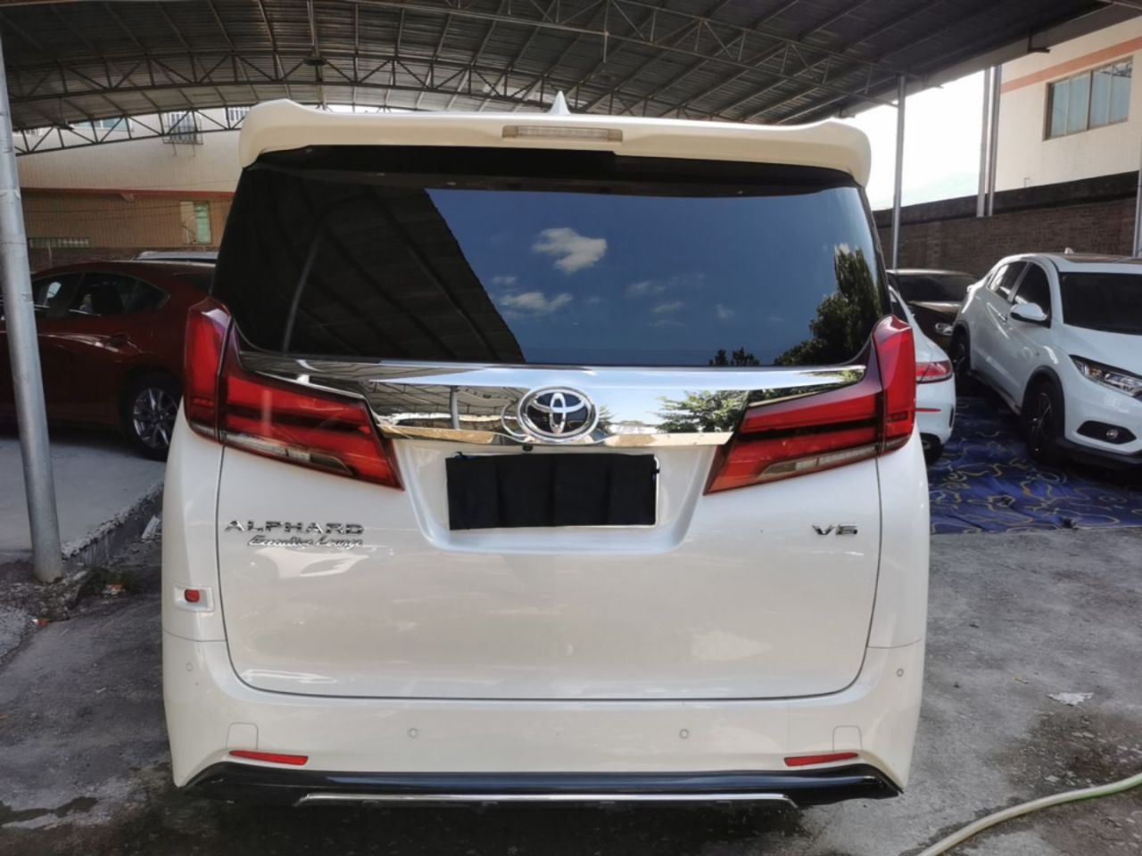 Alphard 2018 Facelift 3.5L Luxury photo 5