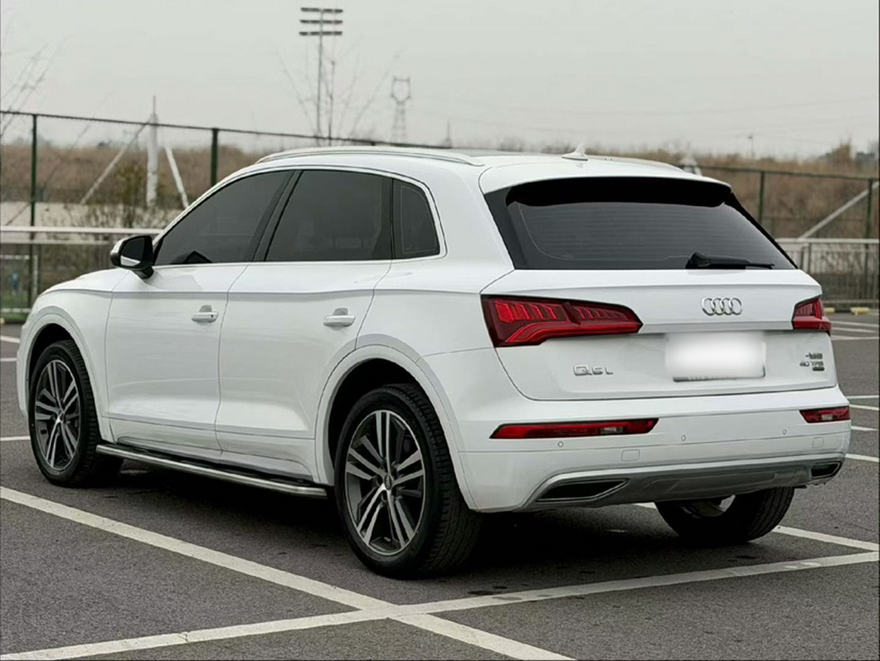 Q5L 2020 Facelift 40 TFSI Progressive photo 3