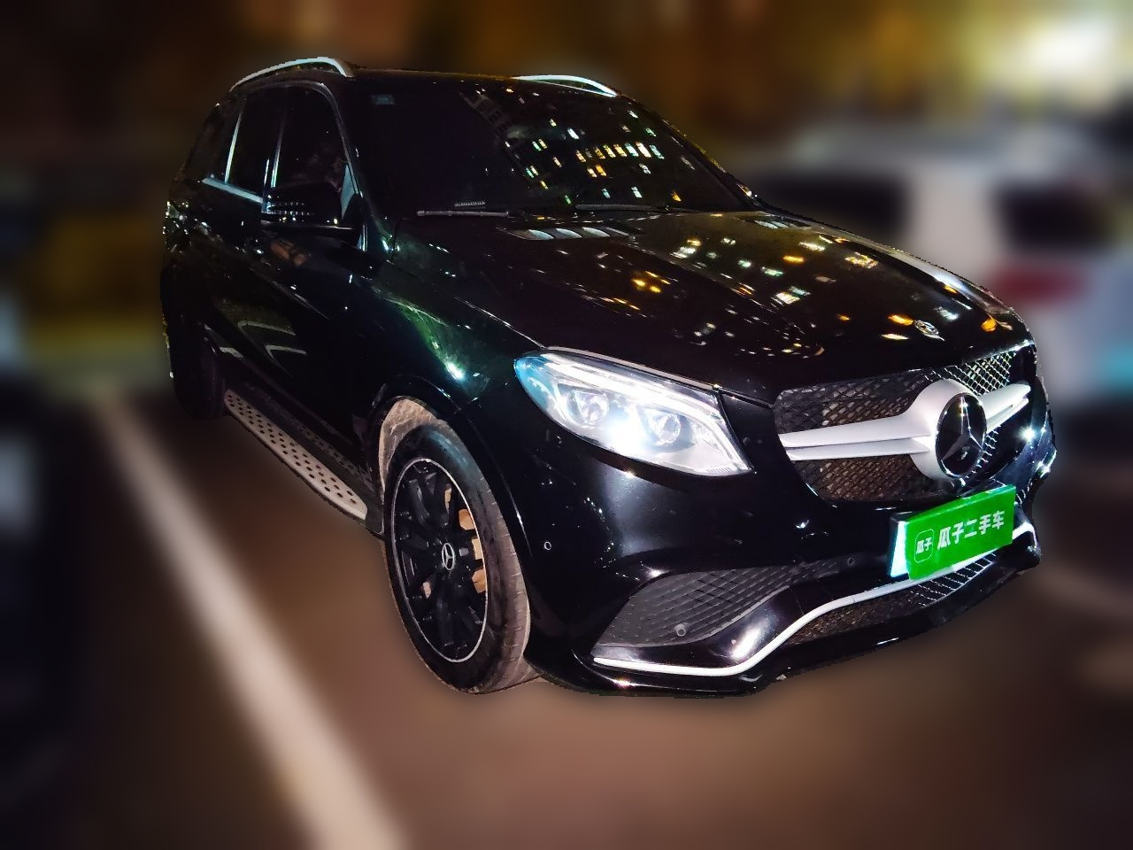 GLE Imported 2017 GLE 320 4MATIC Dynamic photo 3